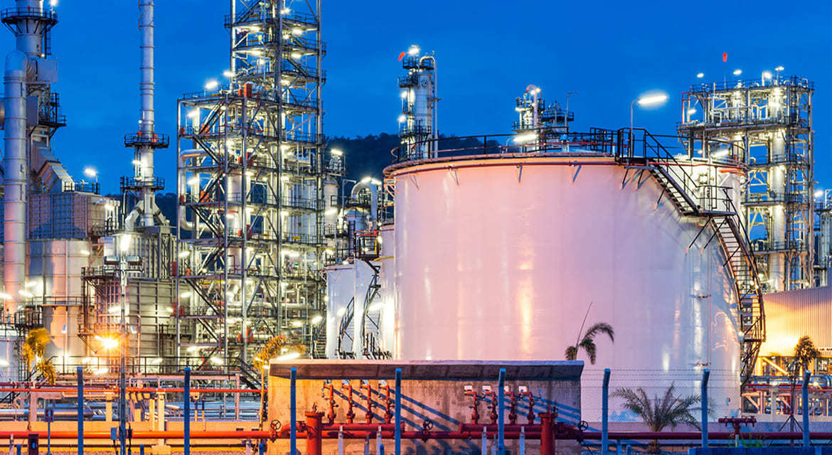 Who will star in construction’s command performance?